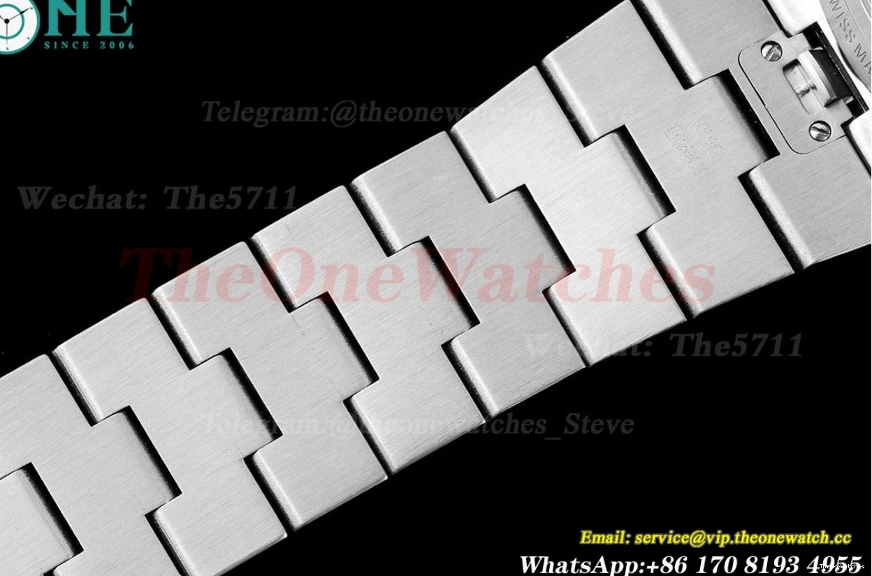 White SS Calendar SS Stk Overseas 4300V A1120 8F Perpetual 0202